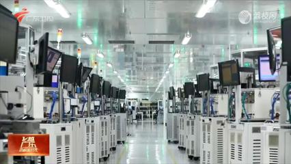 飛越廣東·東莞篇 | 見證“莞”造 一臺(tái)智能手機(jī)的“奮楫路”